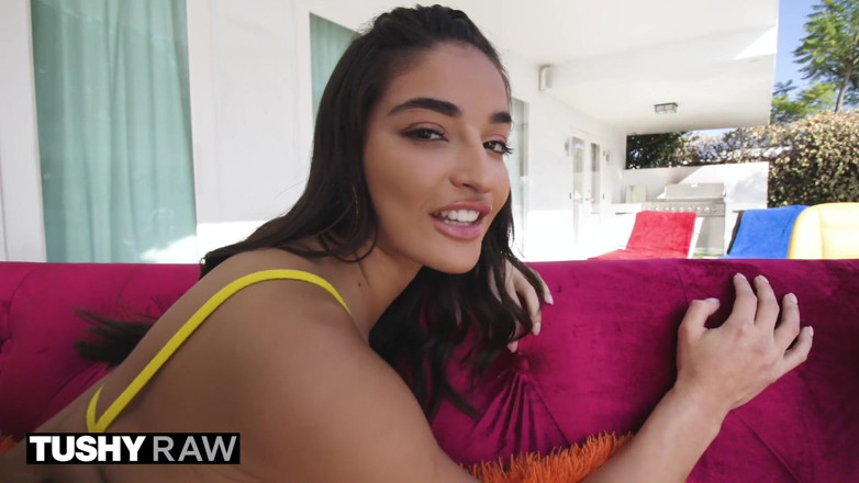 Tushyraw: TUSHYRAW - Emily e Kendra adoram escancarar juntas