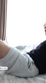 How to Properly Perform Fisting with a Hand in the Anus, and How Feet Is Placed There. Kitty Li Gets Pleasure