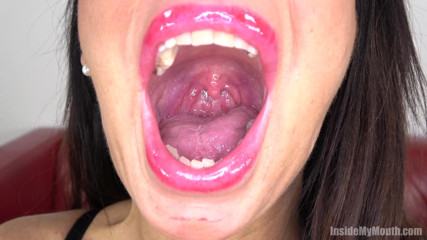 Inside My Mouth: Video di feticismo della bocca con Valentina Sierra