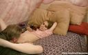 Spungy Gunk Films: Video de mi pequeña hijastra sexy Soleil saunders usando juguetes...
