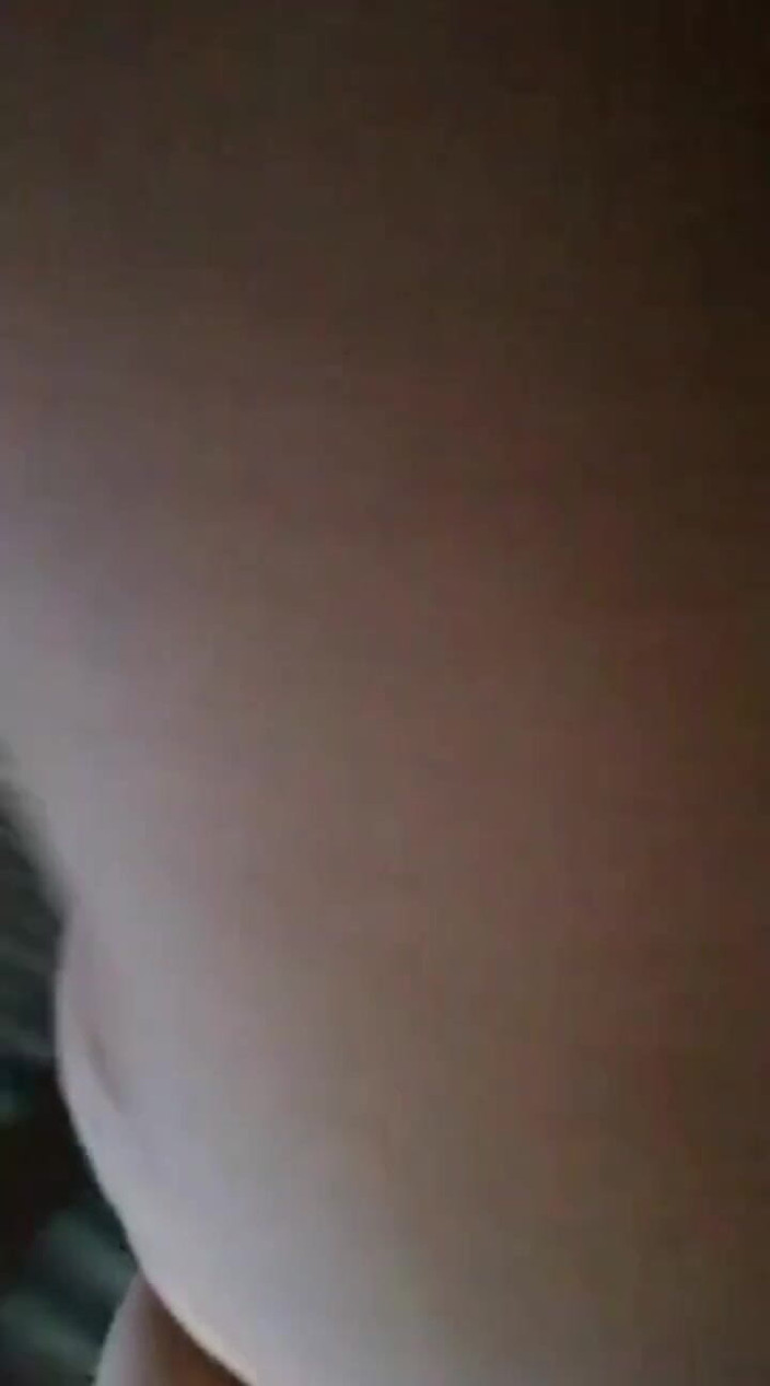 JovencitasMexicanas: Moje přítelkyně mi posílá lahodné video koupání