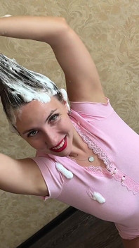 Dầu gội Overflow Hair Tease kiểu đuôi ngựa
