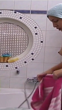 [backstage] Teen Nathalie Prepares for Her Gangbang Party
