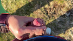 Emma Voyeur: Спійманий на погладжування на публіці... Вона допомогла мені закінчити