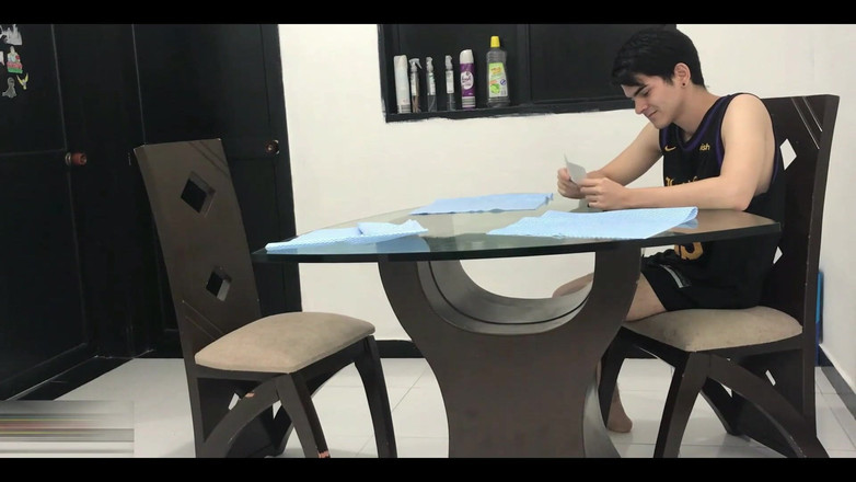 MAFELAGO: Amcığımla oynuyor! Üvey erkek kardeşim beni sikiyor