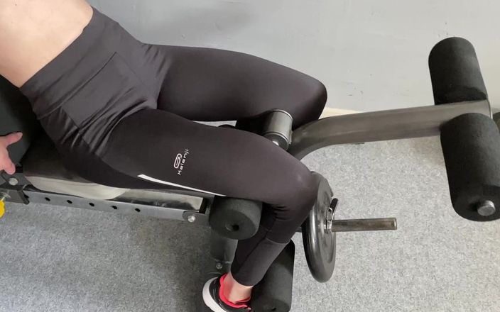 Mistress Mary: Din sexigaste gym tränare älskarinna Mary