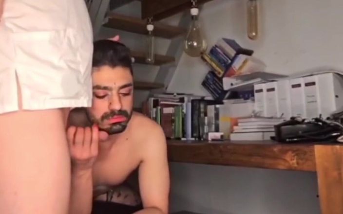 Daddy Femboy: 医生有大鸡巴，我想要他的精子