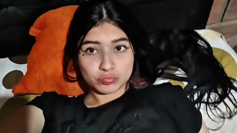 Yulieth Gomez: Actrița porno Yulieth Gmez își expune pizda delicioasă