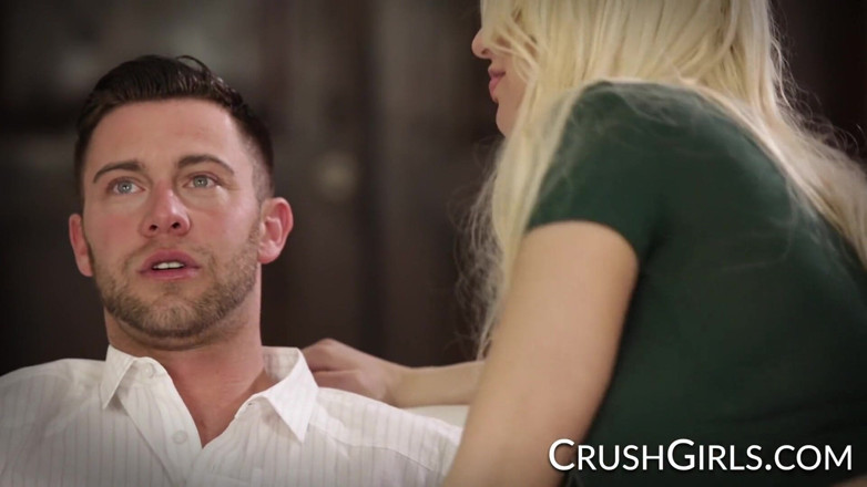 Crush Girls: Crush Girls - Kenzie Taylor and Briana Banks fuck their Uber...
