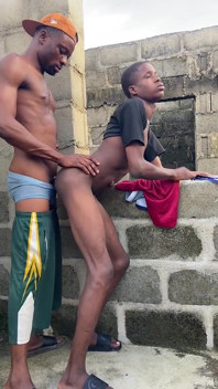 Smallmighty Pussy Was Drilled by Assdriller