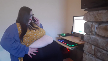 SSBBWLadyBrads: Секретаршу-жиробасиню унизил на работе босс - фантазия