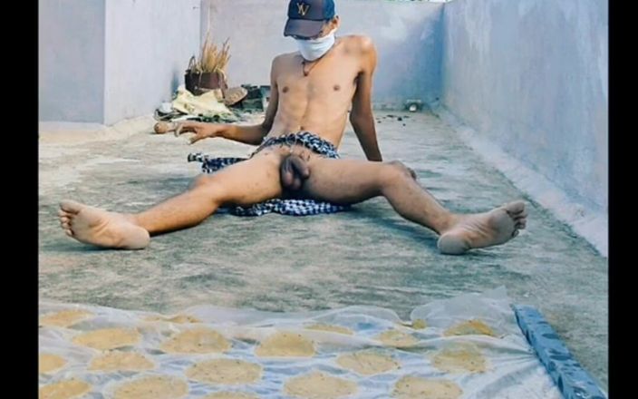 Tani: Cur desi curvă