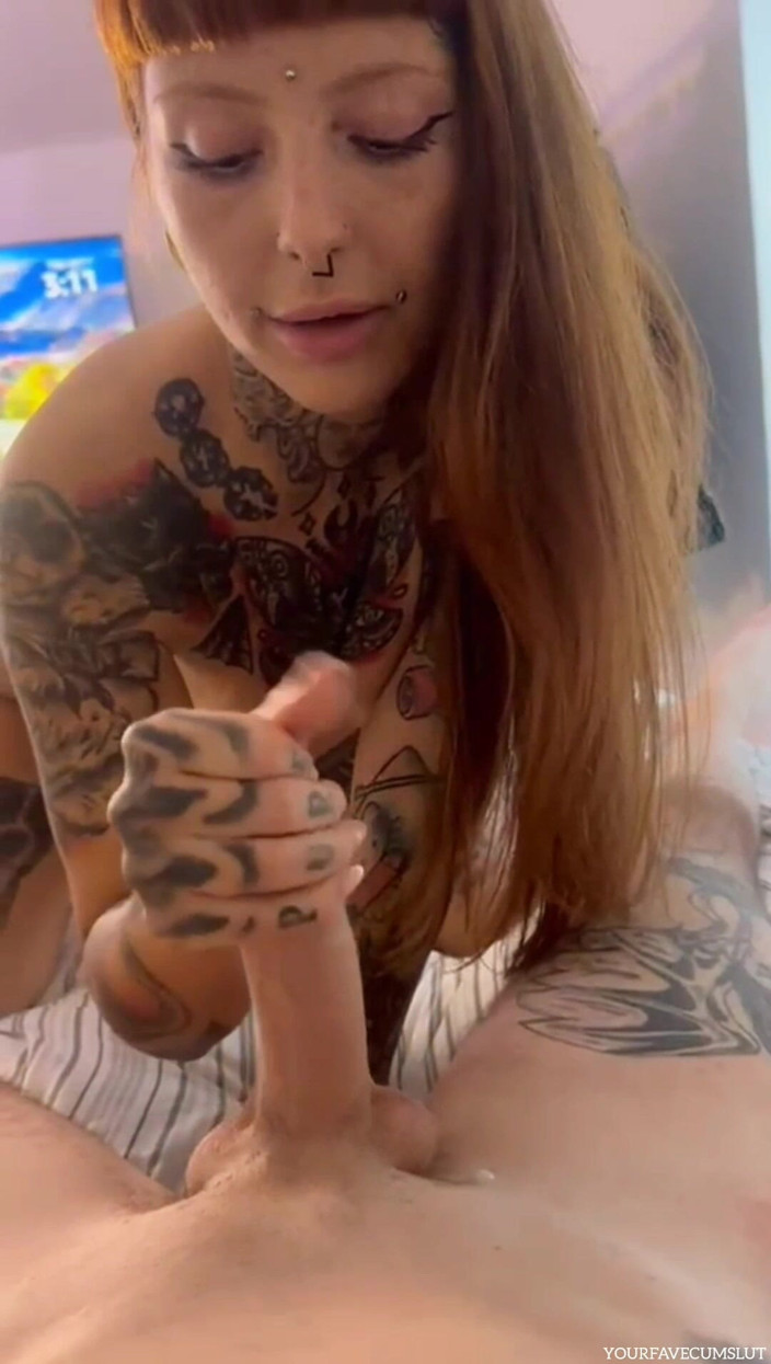 Yourfavecumslut: Harter halsfick mit anal! Riesiger cumshot bis zum ende!