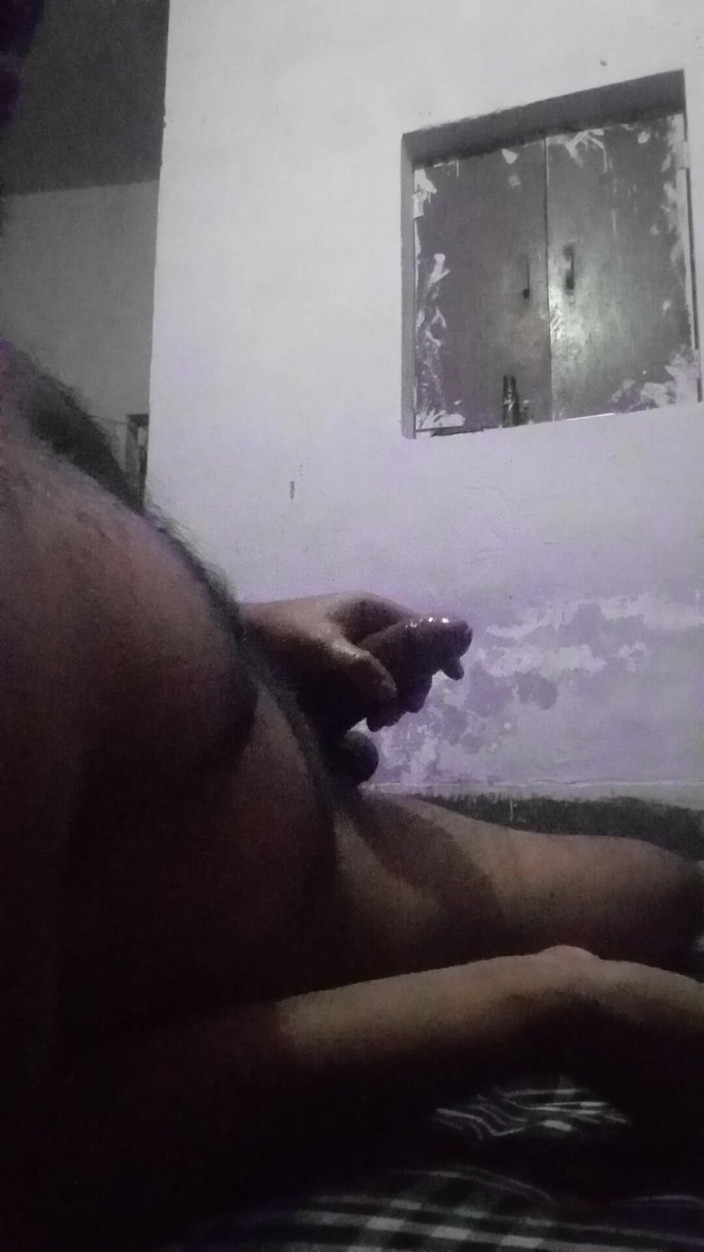 Raaz26d: 내 자지를 자위하고 기름을 싸고 섹스를 준비하는 독특한 스타일