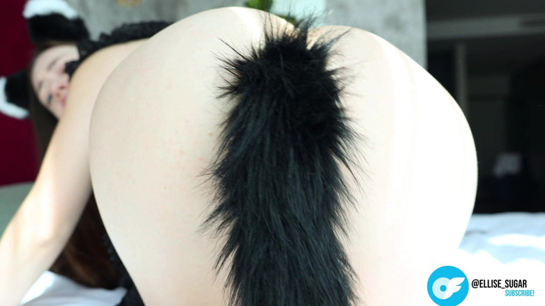 Ellise Sugar: Kitty Ellise with Buttplug
