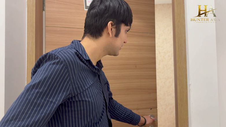 Hunter Asia production: Unsatisfied Stepmom Part -1