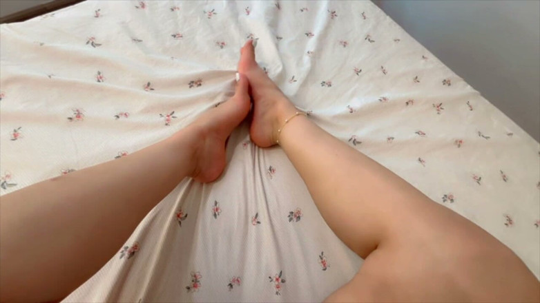 Tatto womane: Asmar 발 찐 발