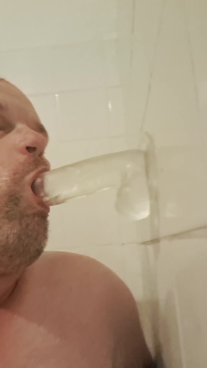 Fickspecht: Więc w końcu ssij dildo!