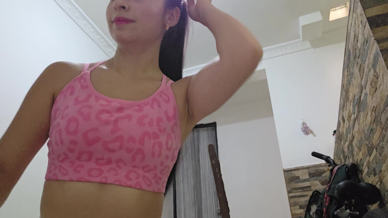 alexia twerk videos: Domácí glute rutina: síla a aktivace