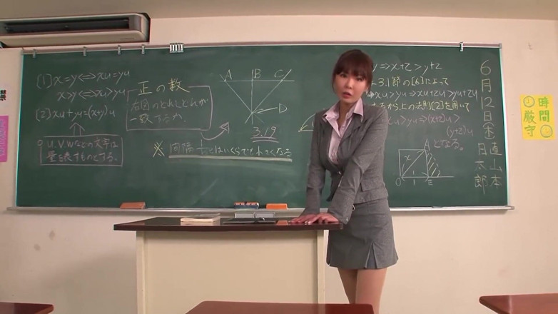 Japan X: Profesoară asiatică într-o problemă cu sex oral