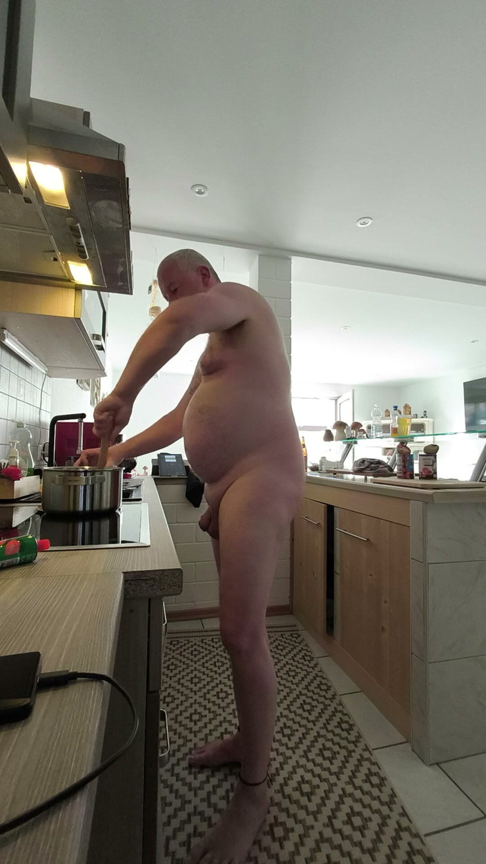 Carmen_Nylonjunge: Nudist Cooking My Stepmom's Pasta Dumplings