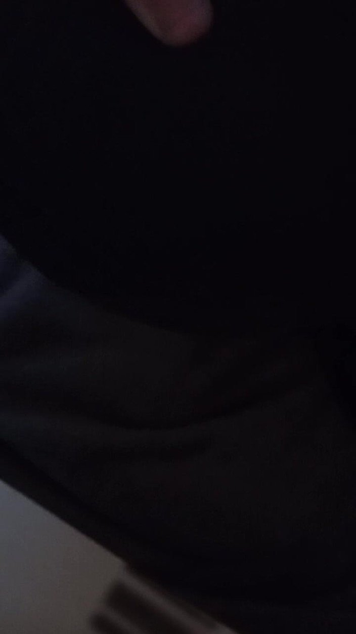 Cuminpanties22: Tlustý výstřik do černé podprsenky