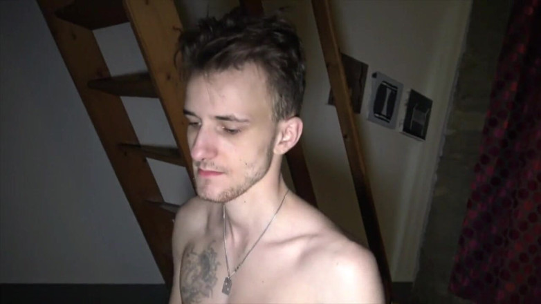 French Twinks Amator videos: Twink seksi suka berkongkek lebih tua