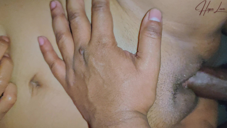 Hope Love: Video di sesso fatto in casa di una calda ragazza...