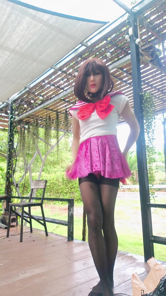 Menaiisd: Transformace Sissy