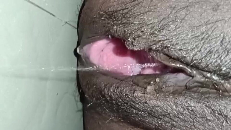 Xhtad studio: Desi Tamil rozwód MILF pissing