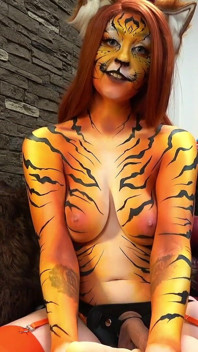 Tiger, bodypaint, dominanz-erfahrung