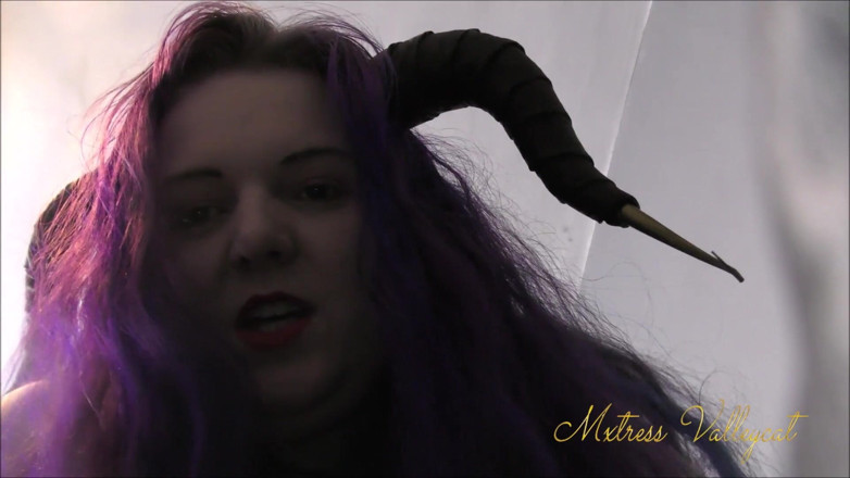 Mxtress Valleycat: Demon Breast Throttle