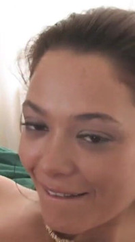 Malezia is a naughty masseuse