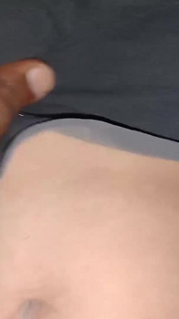Desi bhabhi mitternacht spaß - schöne möpse dicker arsch