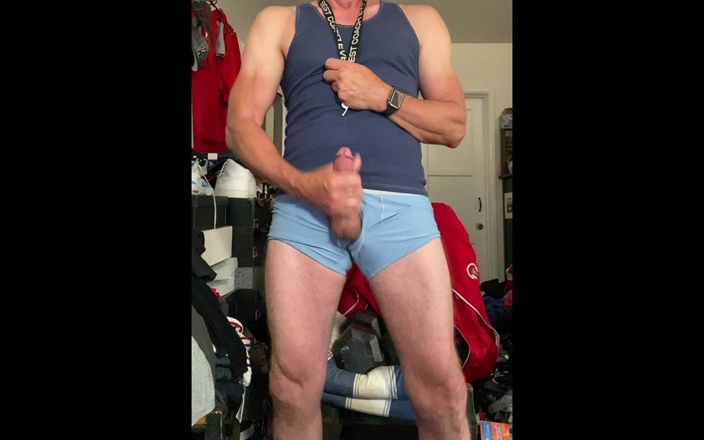 JockDad87: Bekijk de cumshot van Dilf Jockdad87