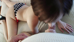 BB blowjobs and fucking: Bikiny děvka milující péro a koule kouření