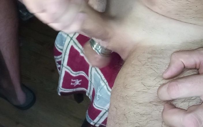 White Ukrainian Dick: धातु गेंदों के छल्ले के साथ उच्च गुणवत्ता वाला घर हस्तमैथुन!