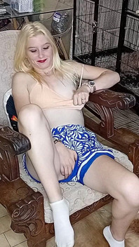 Fingering My Hot Pussy at House Party