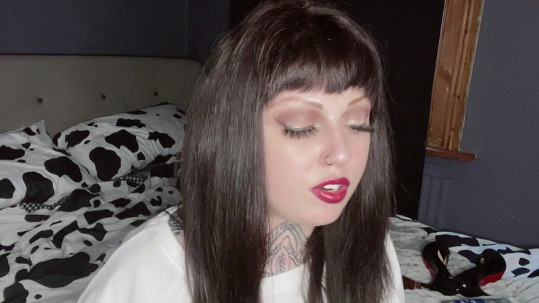 Miss Valentina: Insegnante crudele wedgie punizione