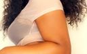 Jenna V Diamond: Không có ở đâu, tôi có đốm trắng này trên mông của tôi....