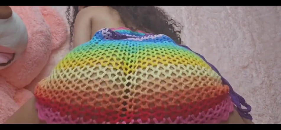 Ts Mirage: Temukan aku di ujung Rainbow