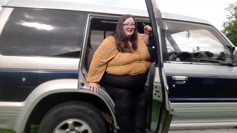 SSBBWLadyBrads: SSBBW สาวอ้วนใหญ่ รถใหญ่มีปัญหา