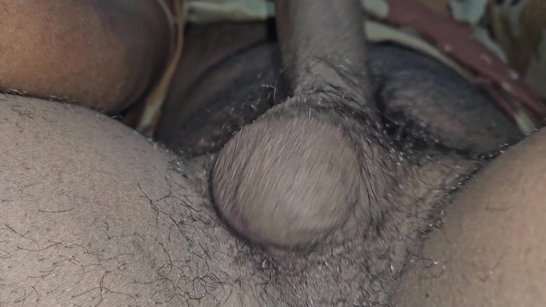 Mike Raj: Black mole dick che rimbalza sborrata parte 2