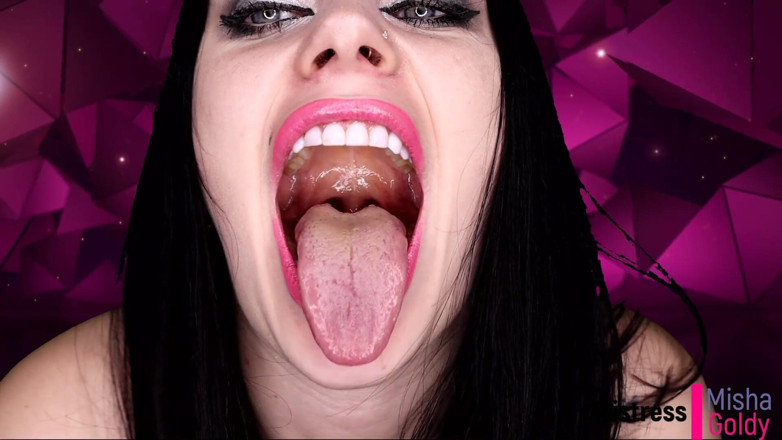 Goddess Misha Goldy: The Beautiful Part of My Beautiful Body! Devour Fetish!