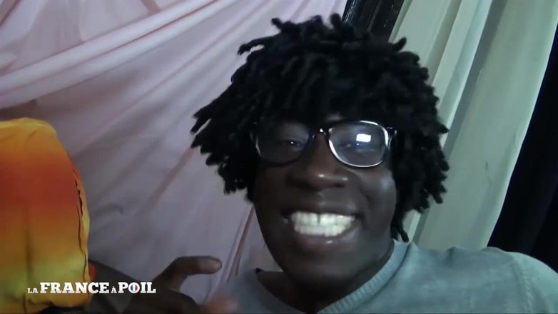 Girls Bang: 少女Gwenanie：第一次被鸡奸，第一次和黑人做爱！