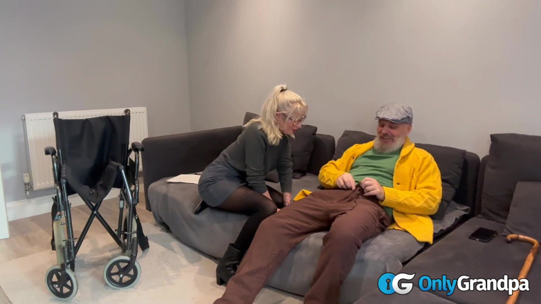 OnlyGrandpa: Оцінювач претензій