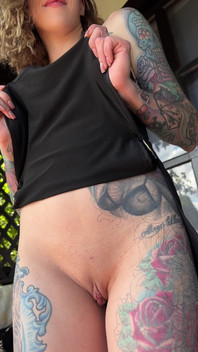 No Panties Surprise Reveal