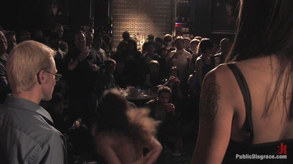 Public Disgrace by Kink: 공공 불명예로 돌아온 바비 스타