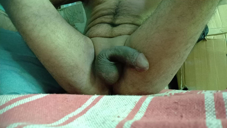 siyasingerporn: Dieser Mann ist so hungrig nach sex, er braucht eine...