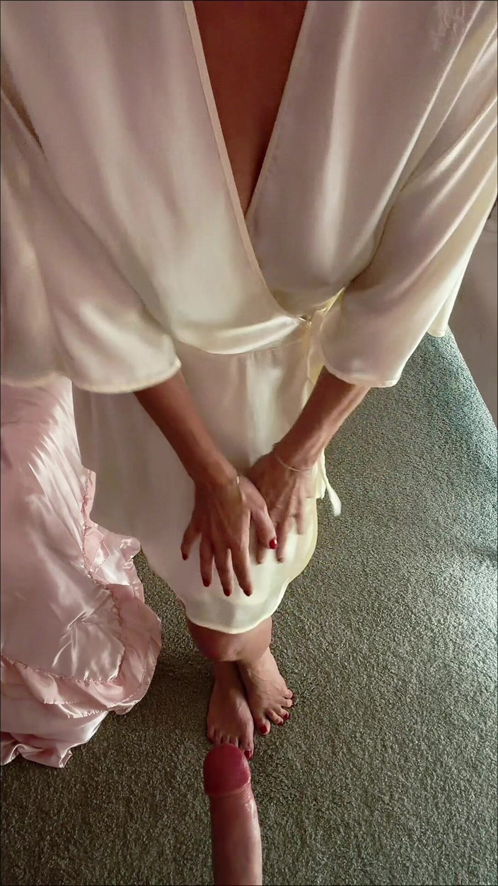 YourFavoriteMommy: Blowjob Tease Fantasy
